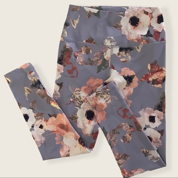 Apana Floral Print Yoga Crop Leggings. Size XS - Picture 1 of 11